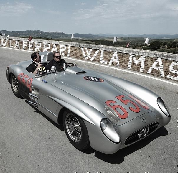 Mille Miglia 2012, Mercedes-Benz 300 SLR (W 196 S, 1955), am Steuer: Jochen Mass. Originalfahrzeug von Juan Manuel Fangio bei der Mille Miglia 1955.